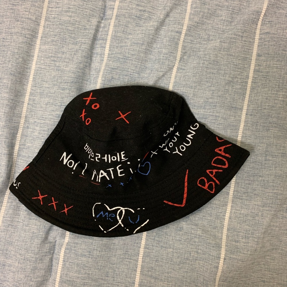 Buckethat - Picture 2 of 2